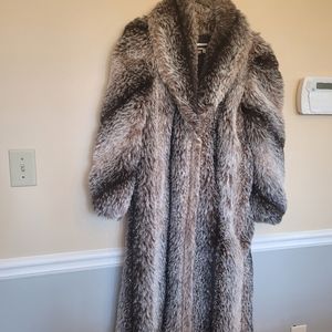 Vintage lew magram    collection  foux fur jacket